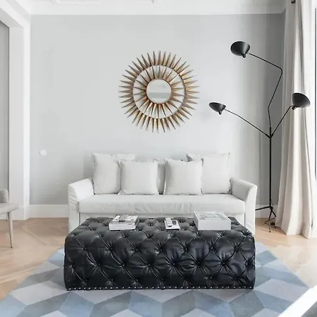Apartamento Elegante Com Varanda Lissabon